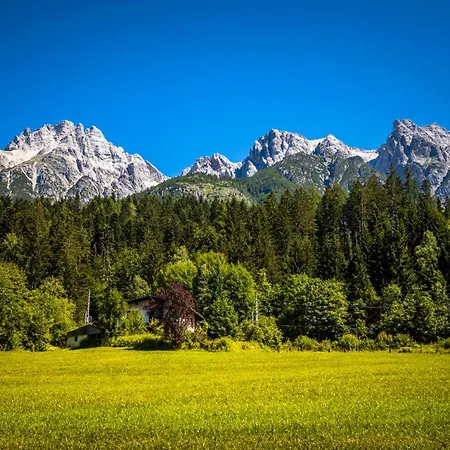 Erbhof Hinterrain Farmház