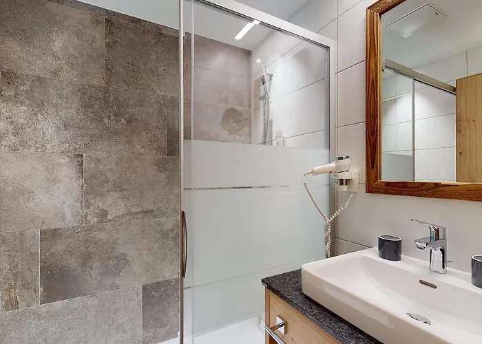 Erbhof Hinterrain ファームステイ *